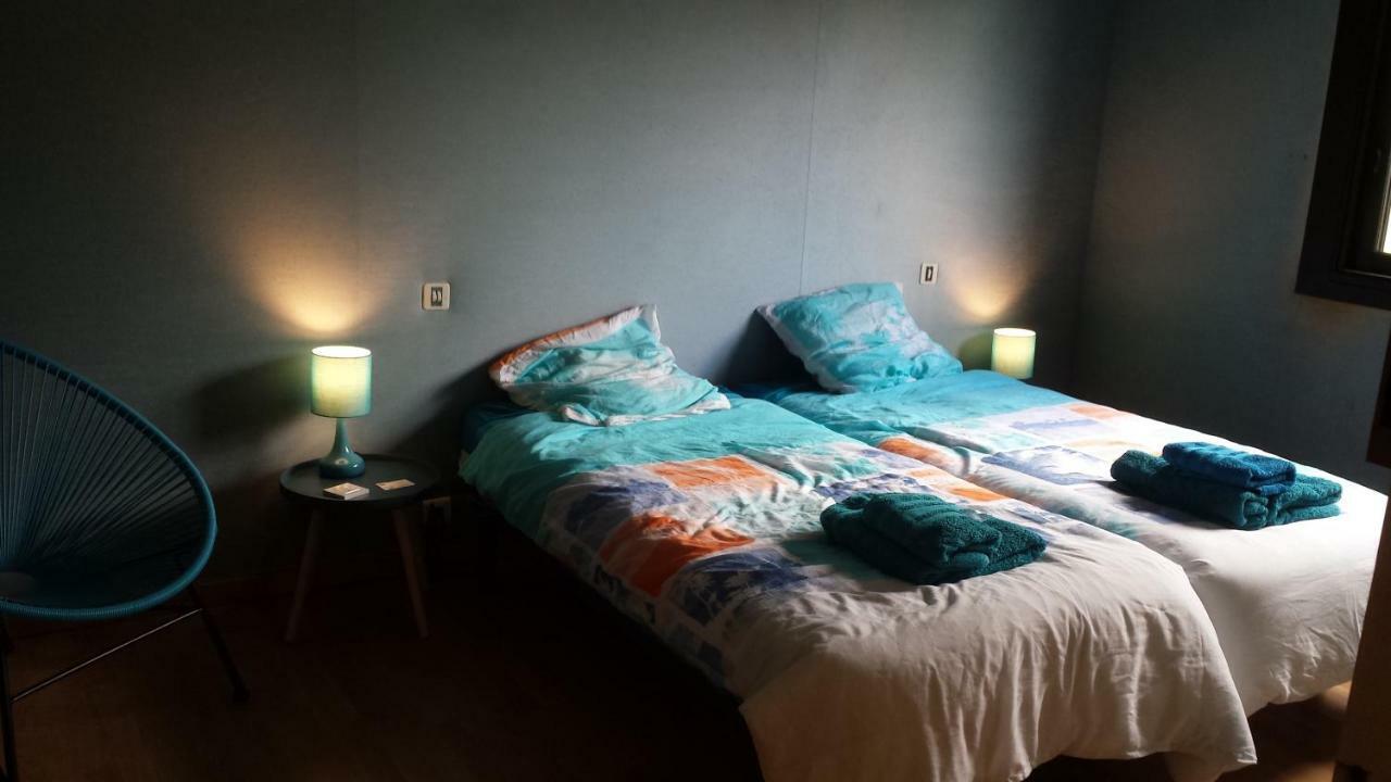 Le Curieux De Conques Bed & Breakfast Saint-Cyprien-sur-Dourdou ภายนอก รูปภาพ